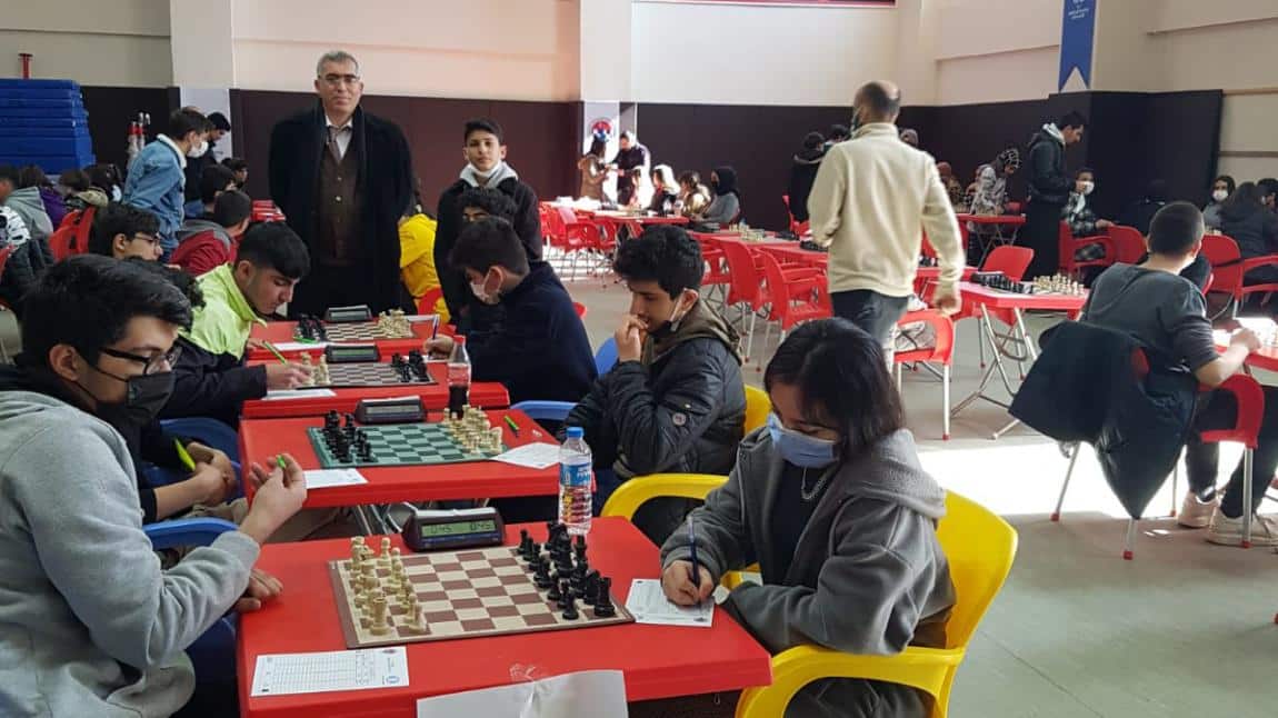 Öğrencilerimiz Satranç Turnuvasında